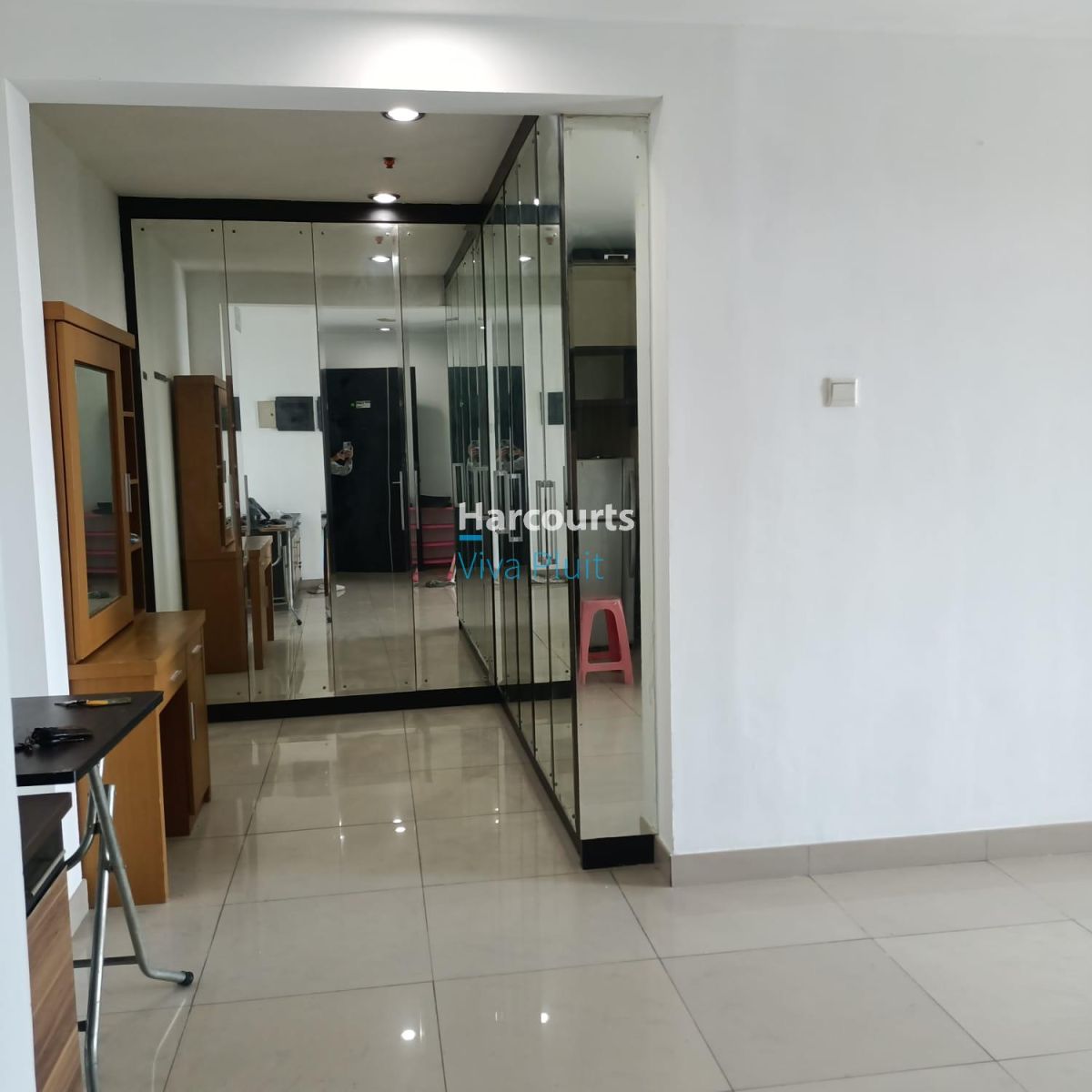 Dijual Apartemen CBD Pluit, Jakarta Utara. Full Furnished, Harga Nego - Foto 2