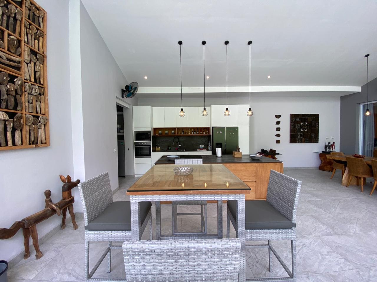 Large Riverside Villa In Sought After Umalas Bali - Foto 2