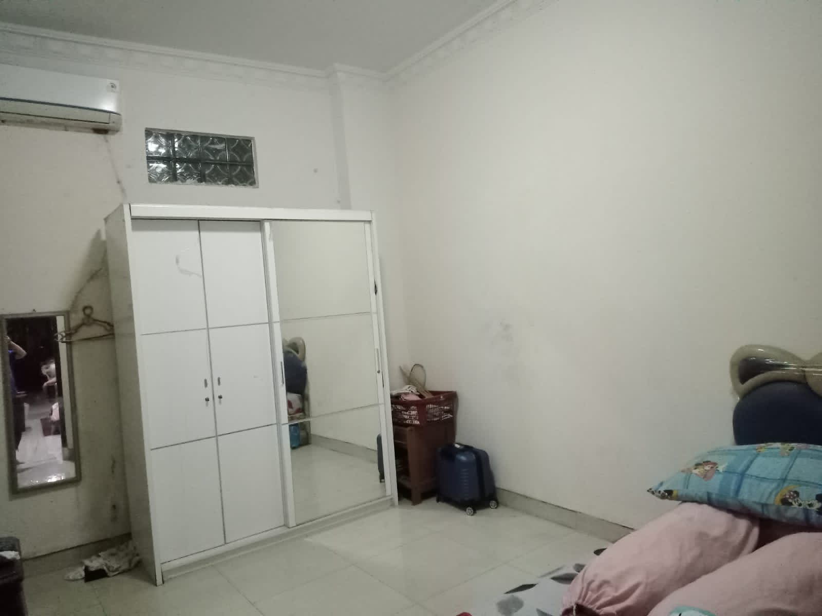 Jual Cepat Rumah 2 lantai di Taman Kedoya Jakarta Barat (ID) - Foto 4