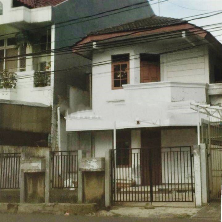 Jual Cepat Rumah 2 lantai di Taman Kedoya Jakarta Barat (ID) - Foto 10