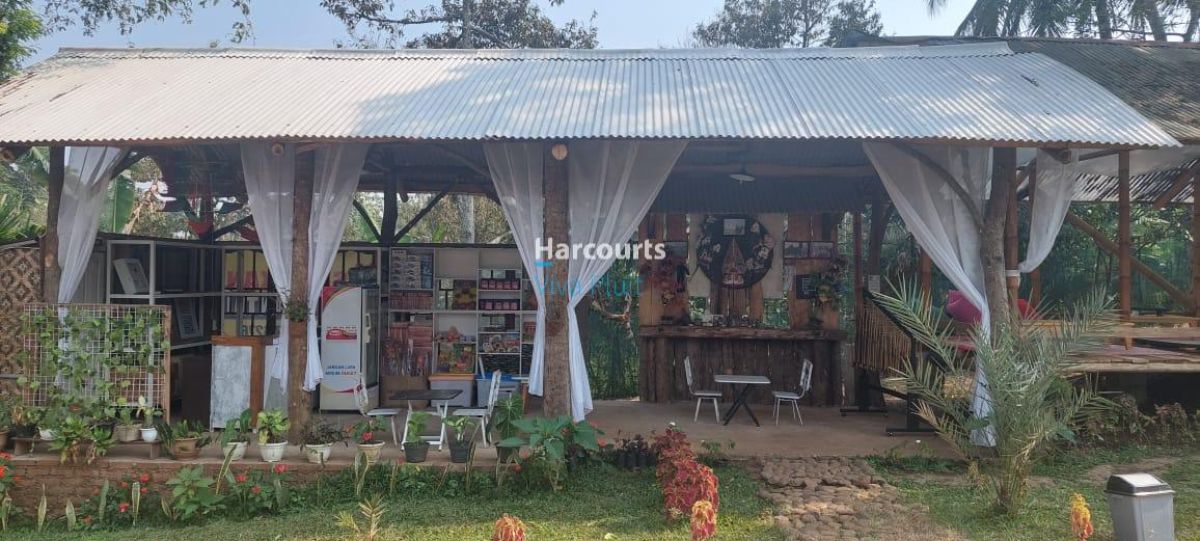 DIJUAL CEPAT – VILLA LUAS &amp; ASRI DI DESA MARGAHURIP, BANDUNG - Foto 5