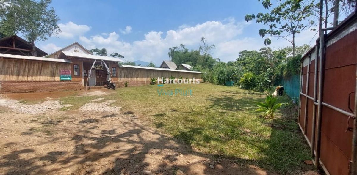 DIJUAL CEPAT – VILLA LUAS &amp; ASRI DI DESA MARGAHURIP, BANDUNG - Foto 6