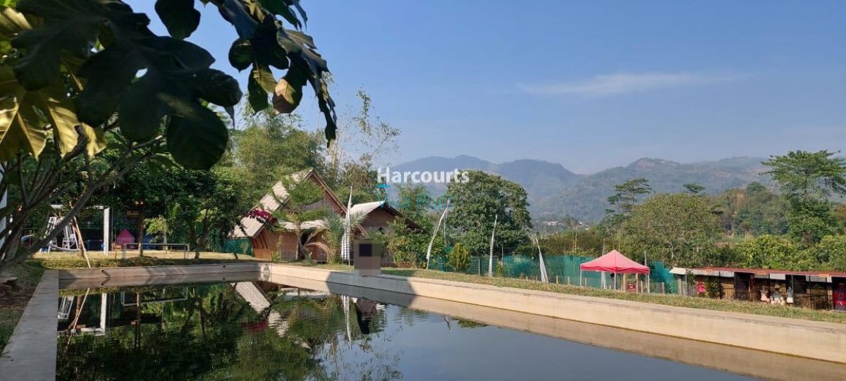 DIJUAL CEPAT – VILLA LUAS &amp; ASRI DI DESA MARGAHURIP, BANDUNG - Foto 9