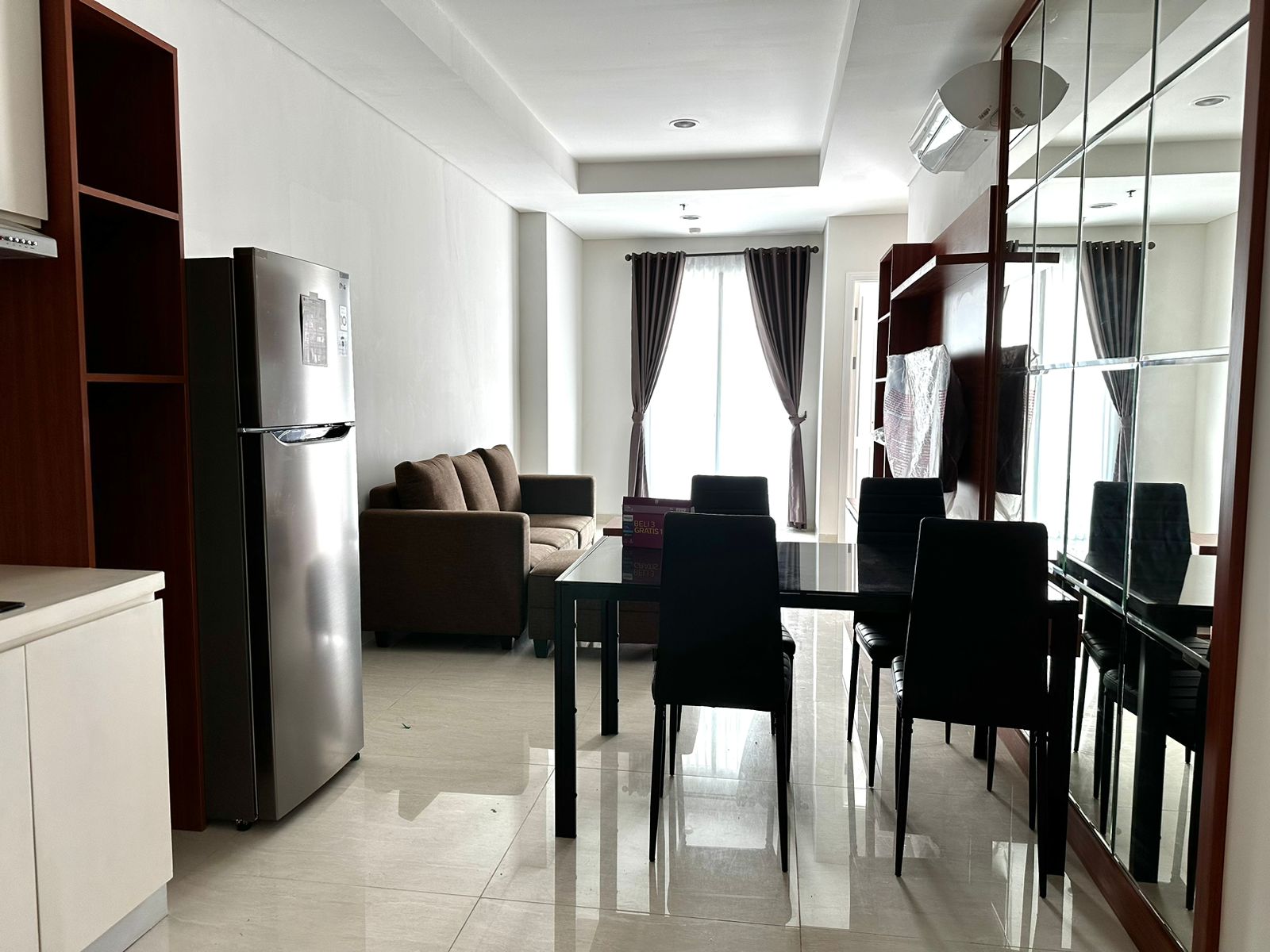 Sewa Apartemen Grand Madison 2BR kondisi full furnished di Tanjung Duren Jakarta Barat (RR) - Foto 9