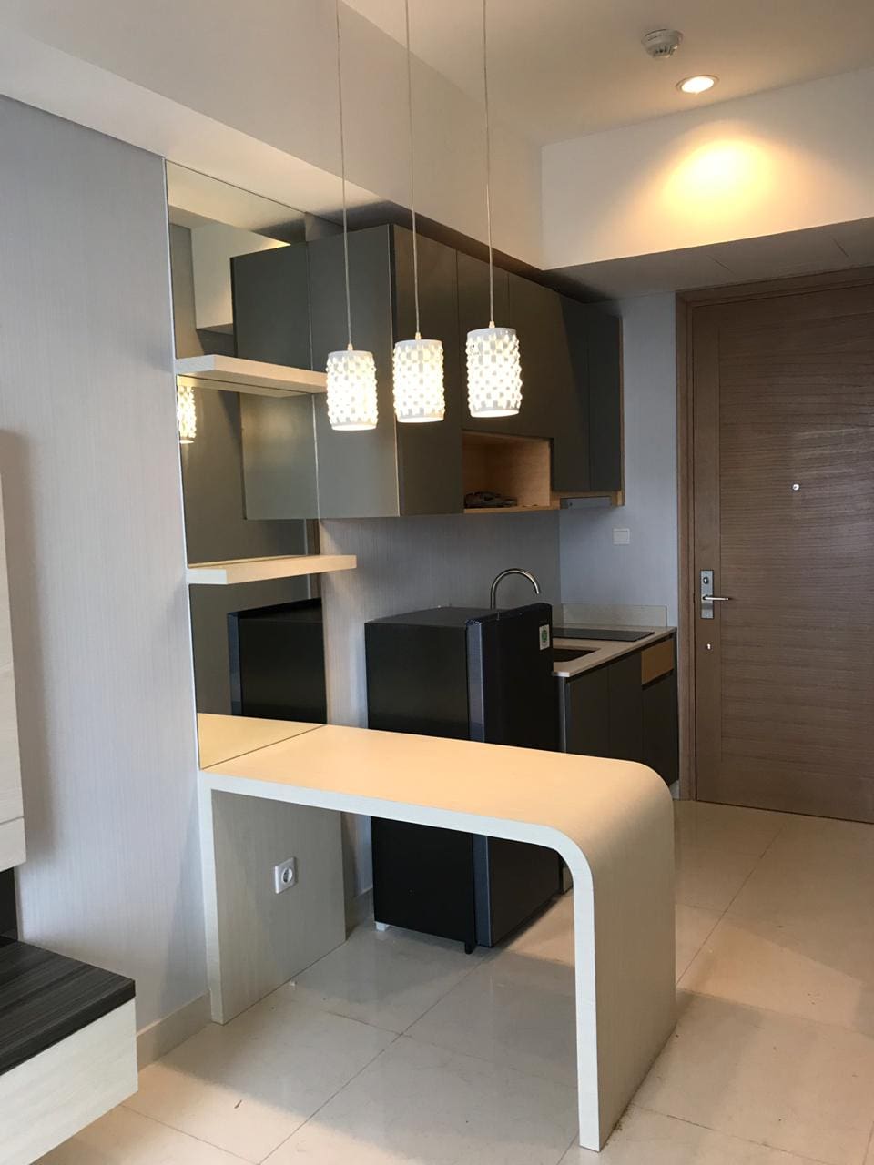 Sewa Apartemen Taman Anggrek Residences Jl. Letjen S.Parman Jakarta Barat (ID)