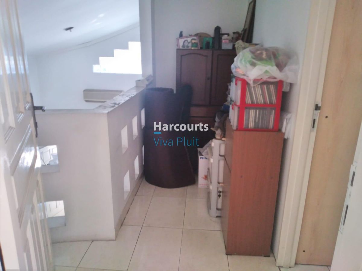 Dijual Cepat! Rumah di Jl. Gading Asri, Kelapa Gading. Harga Nego!