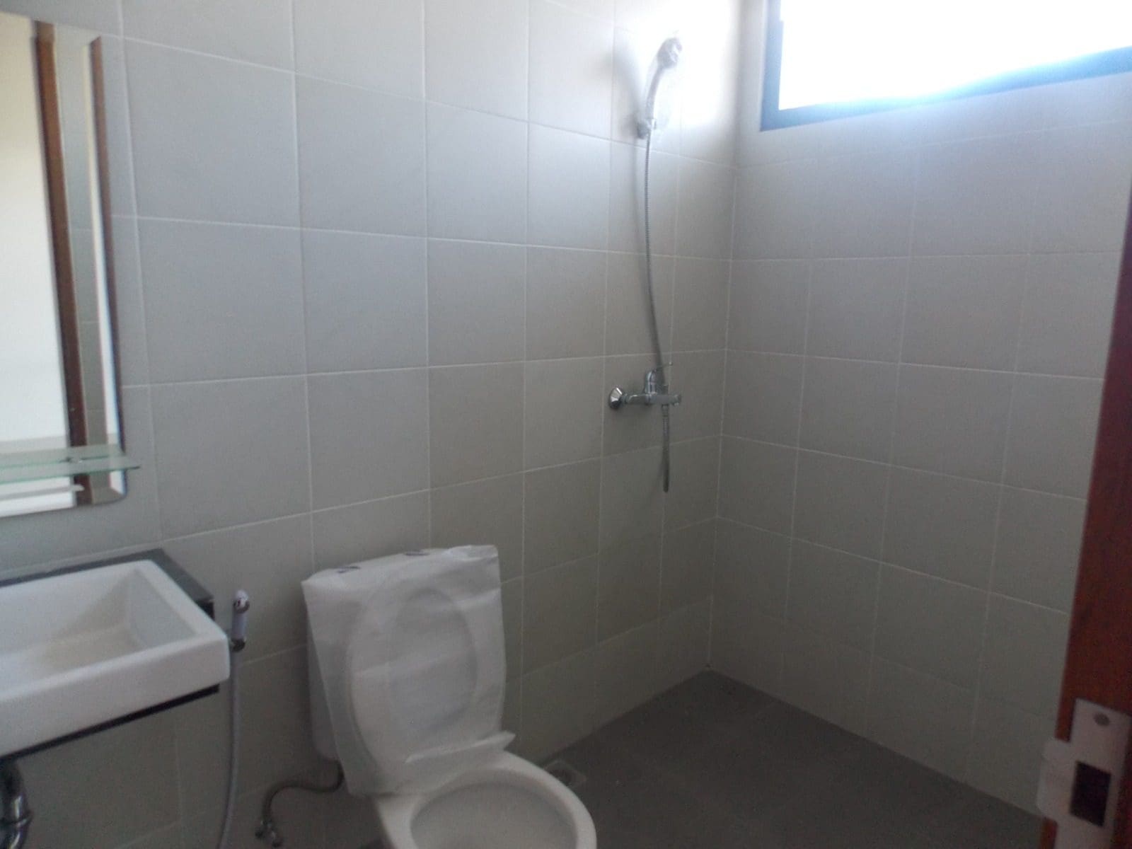 Dijual rumah di daerah serpong Tangerang Selatan