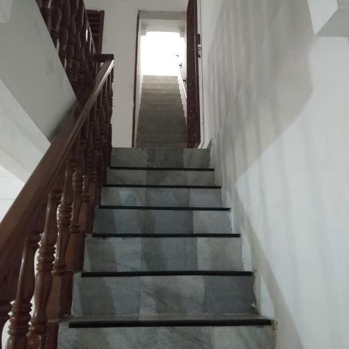 Jual Cepat Rumah Strategis di Daerah Tebet Jakarta Selatan (CR) - Foto 3