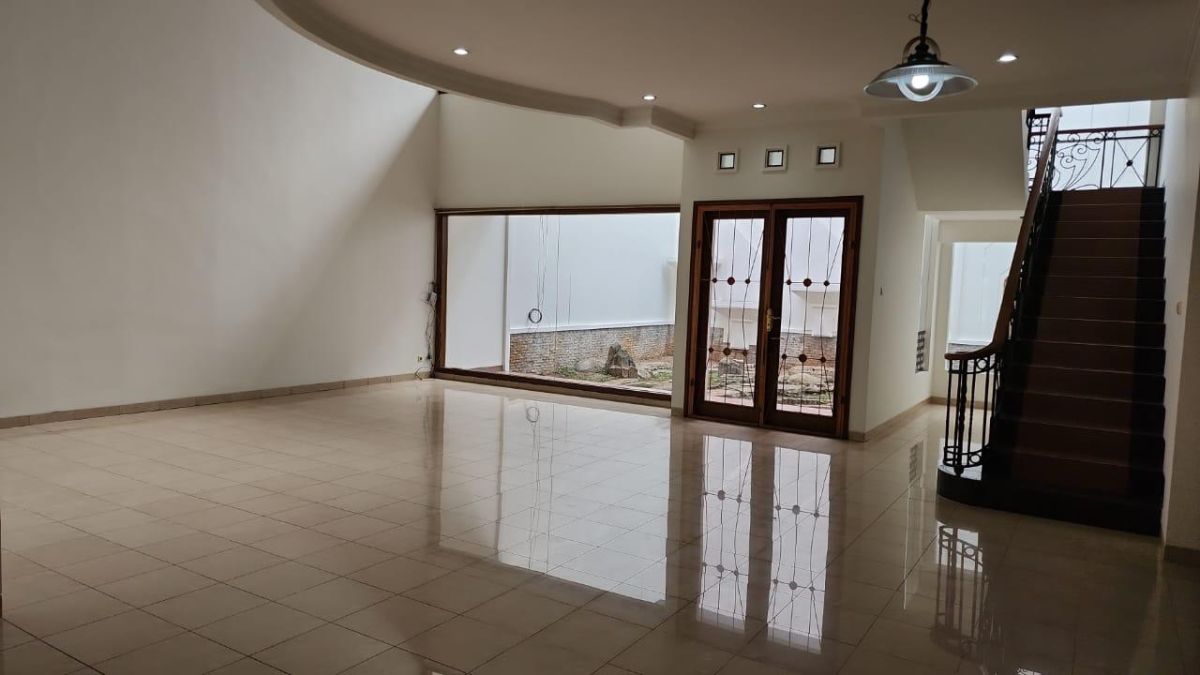 Jual Rumah di Villa Gading Indah Kelapa Gading Jakarta Utara (CR) - Foto 7