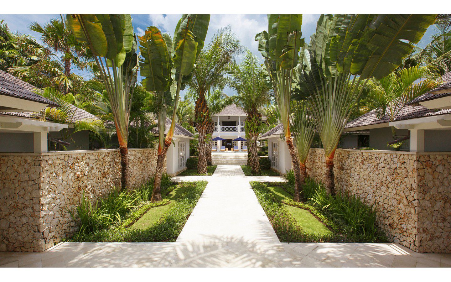 Colonial Cliff Front Beauty With Beach Access - Foto 8