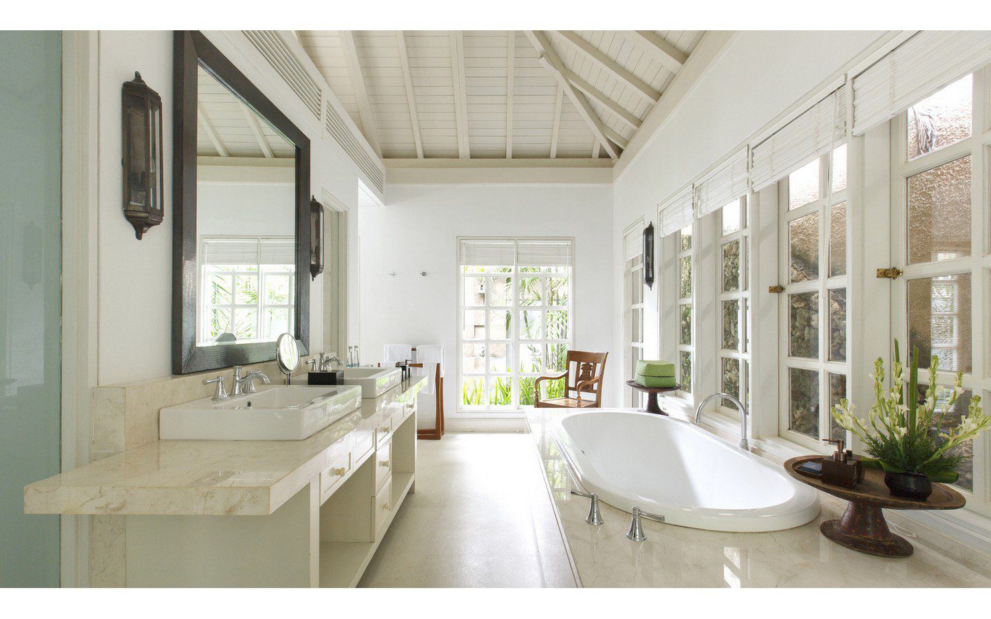 Colonial Cliff Front Beauty With Beach Access - Foto 10