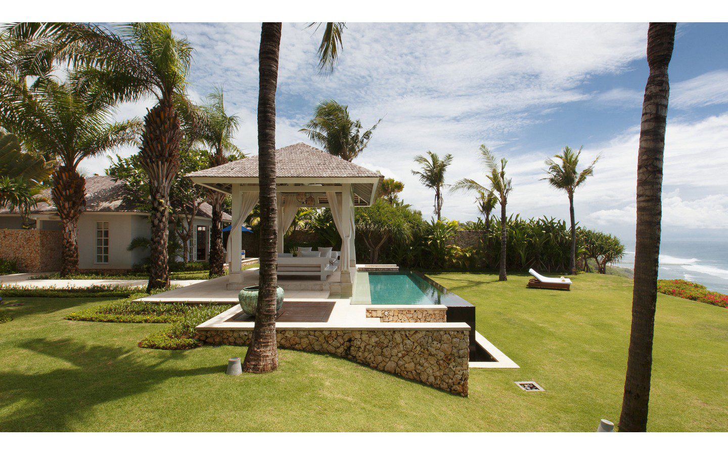 Colonial Cliff Front Beauty With Beach Access - Foto 13