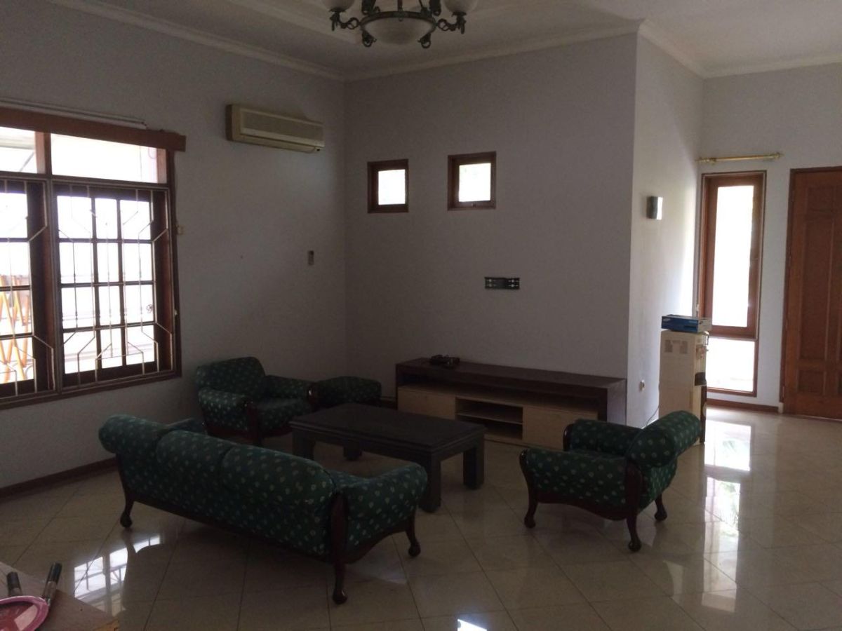 Dijual rumah daerah pondok indah jakarta selatan - Foto 4