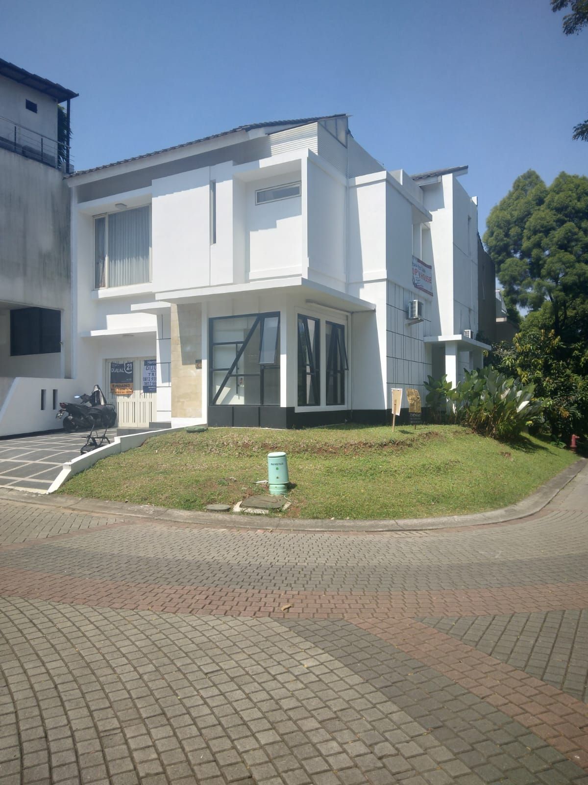 dijual rumah siap huni daerah bintaro sek7 - Foto 4