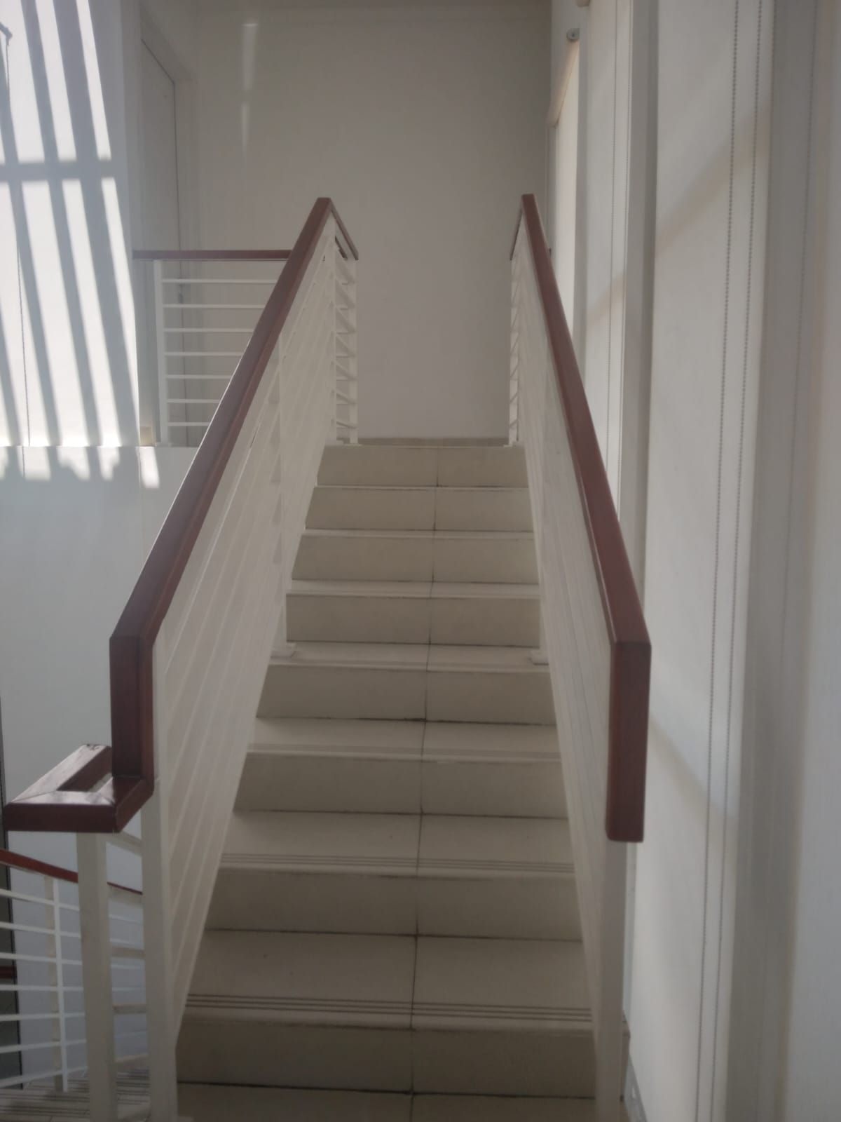 dijual rumah siap huni daerah bintaro sek7 - Foto 6