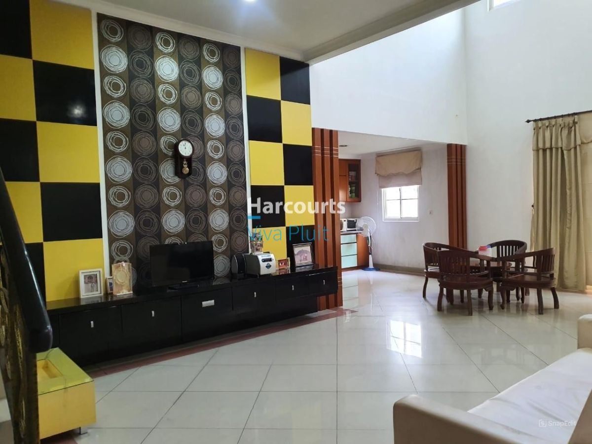 Rumah di Johar Hijau Pantai Indah Kapuk, Jakarta Utara. Harga Bisa Nego! - Foto 4
