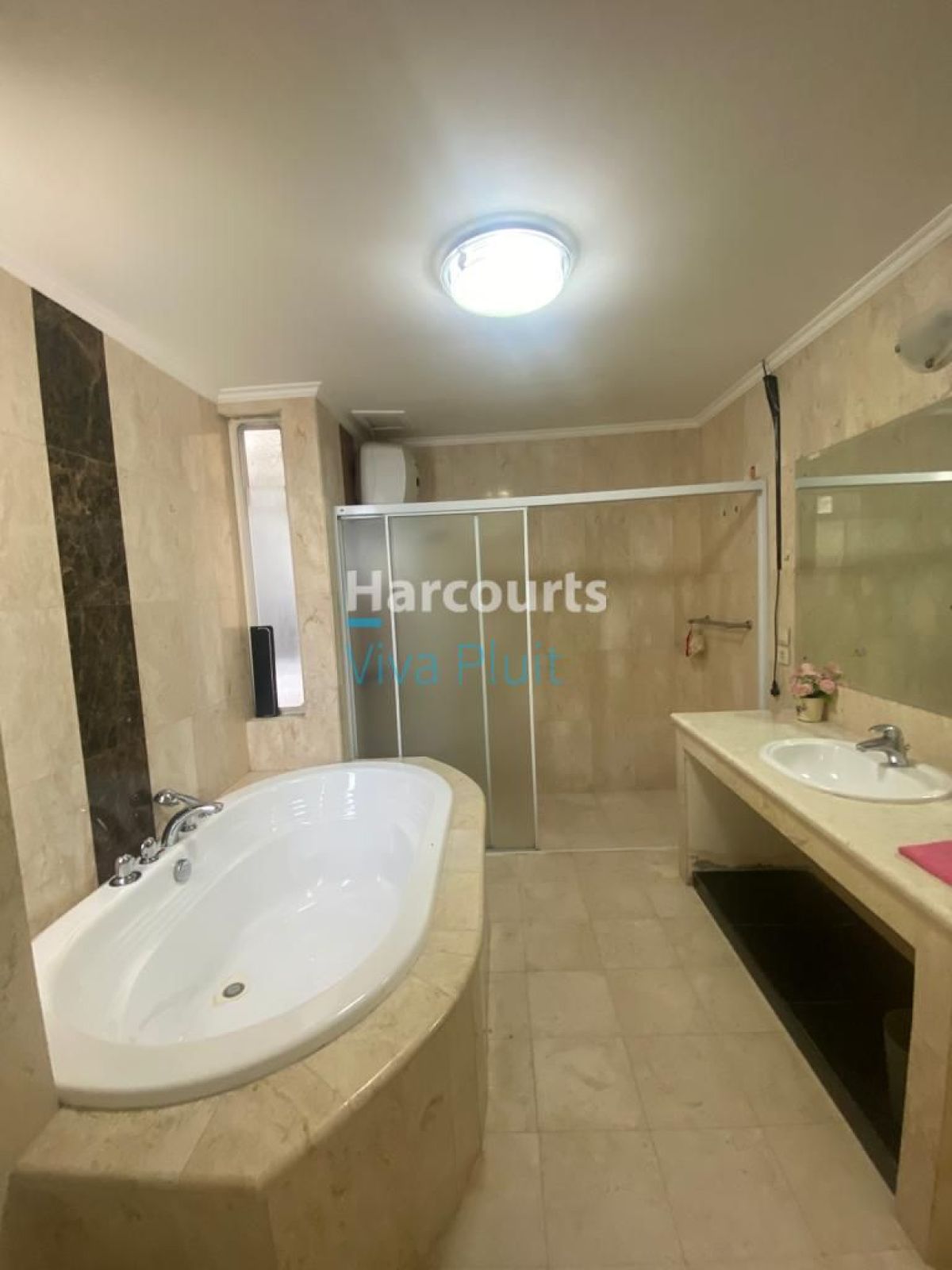 Dijual Rumah Mewah Gold Coast, Pantai Indah Kapuk. Siap Huni Harga Murah - Foto 9