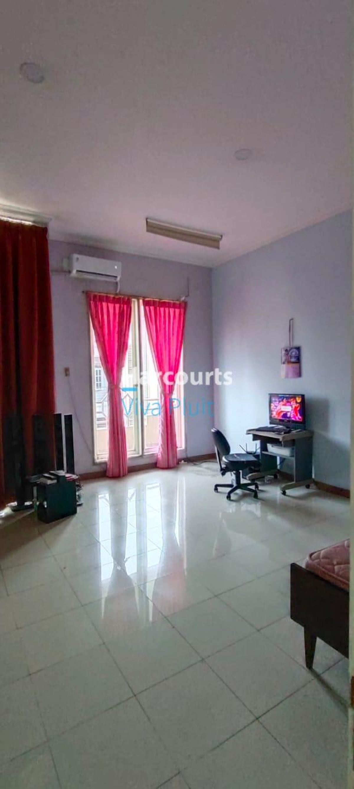 Dijual Cepat. Rumah Jl. Pluit Putra. Siap Huni Harga Turun!! - Foto 4