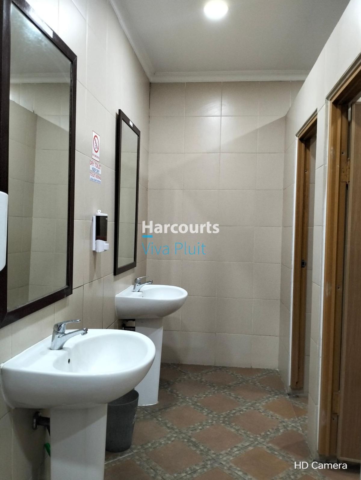 Dijual Cepat Gedung Kantor Siap Pakai di Jl. Prapen, Surabaya. - Foto 9