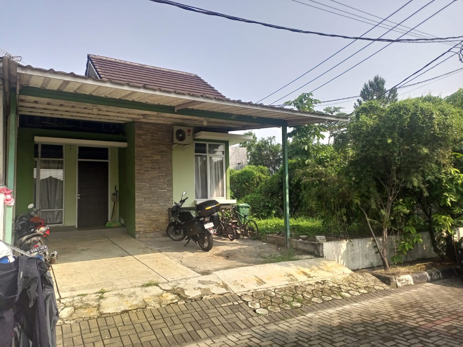 RUMAH DI JUAL CLUSTER PINEWOOD BUKIT CIMANGGU CITY, POSISI HOOK TANAH LUAS - Foto 3