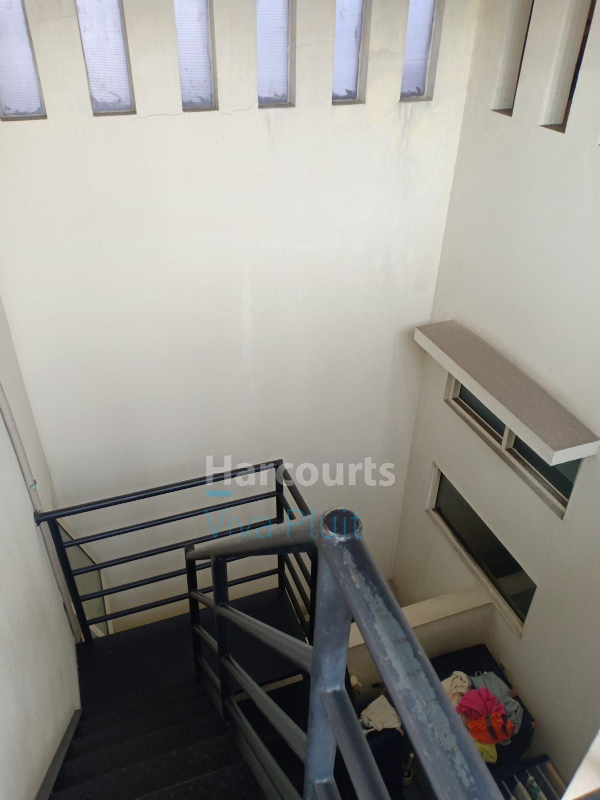 Dijual Rumah Golf Lake Residence,Cengkareng. Siap Huni Harga Nego - Foto 6