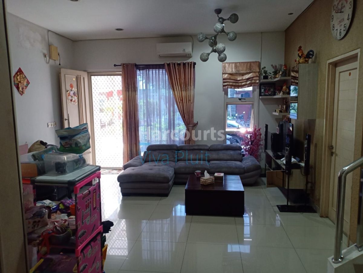 Dijual Rumah Golf Lake Residence,Cengkareng. Siap Huni Harga Nego - Foto 10