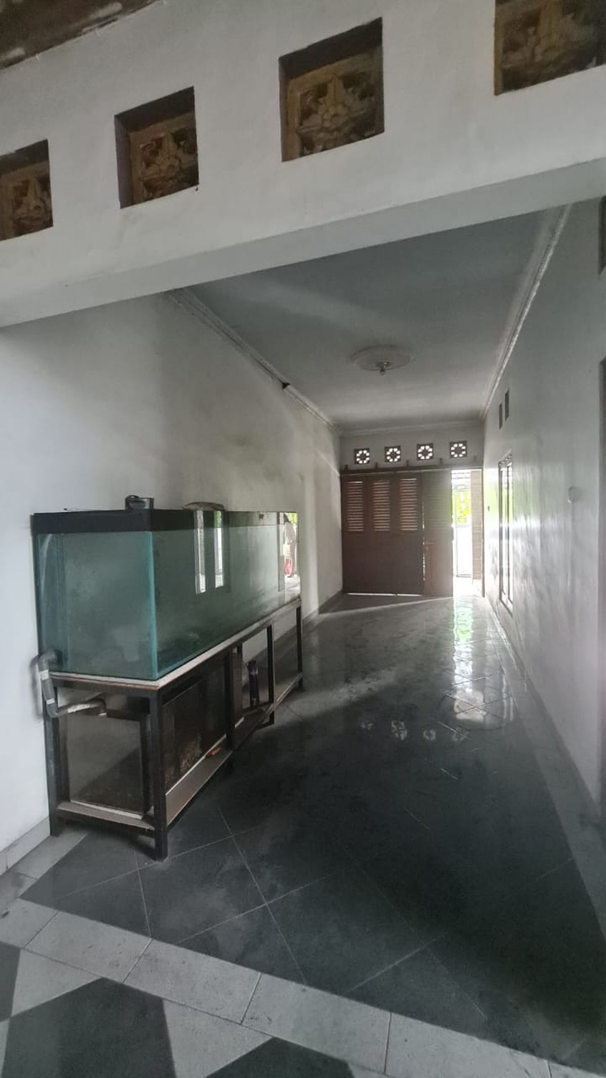 Rumah bagus siap pakai dekat pintu tol bandara adi soemarmo Solo - Foto 8