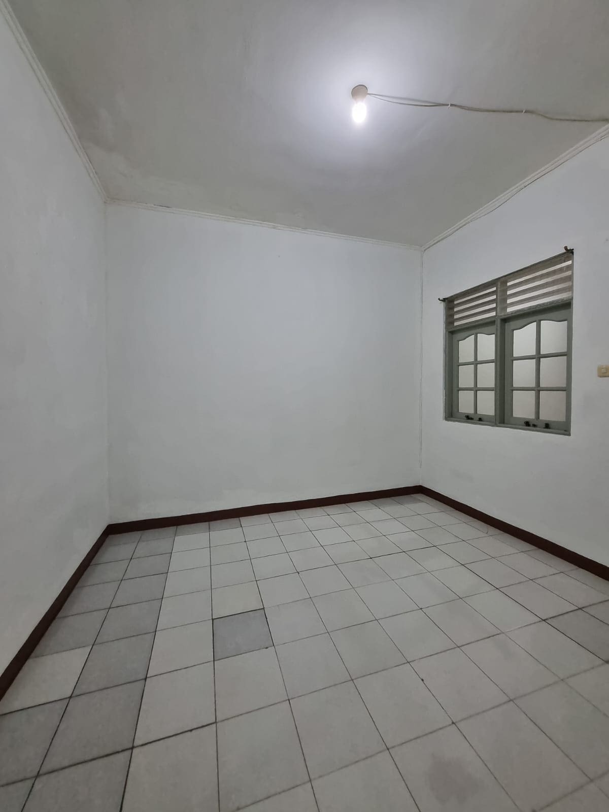 Sewa Cepat Rumah bisa untuk kantor, 5 KT + 2 KM di Tomang Jakarta Barat (NC) - Foto 10