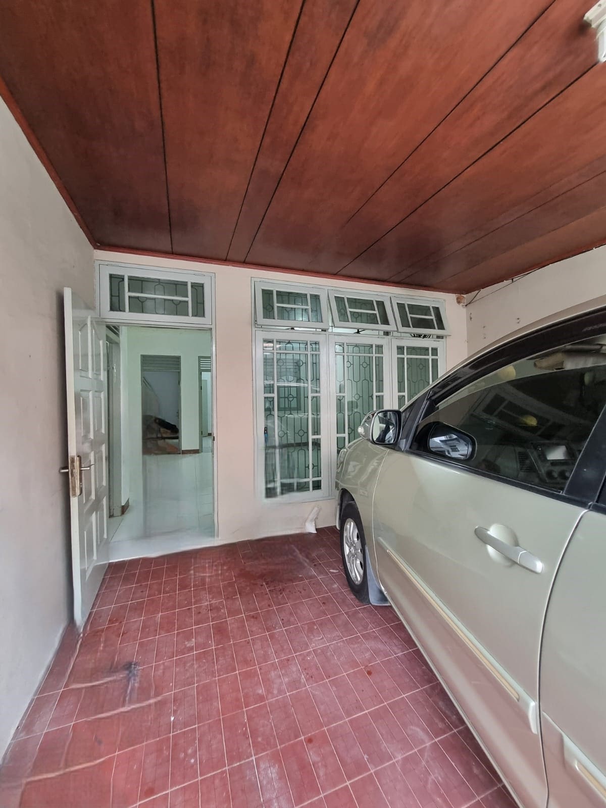 Sewa Cepat Rumah bisa untuk kantor, 5 KT + 2 KM di Tomang Jakarta Barat (NC) - Foto 15