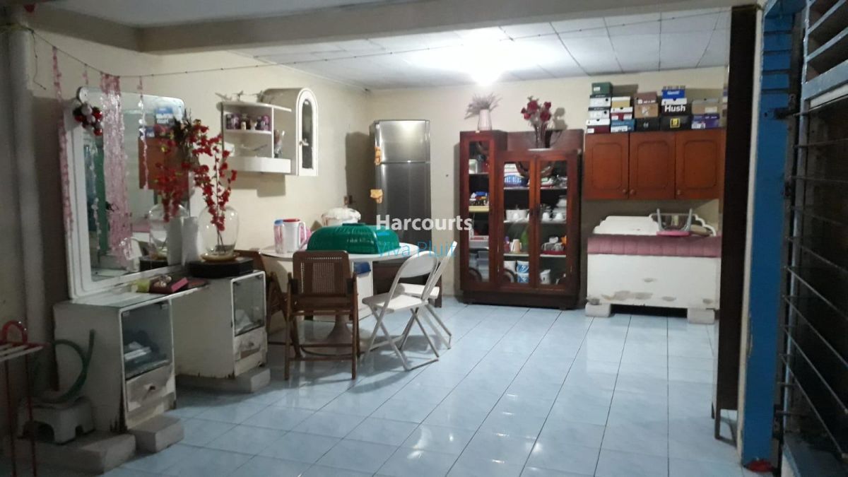 Dijual Cepat Rumah Tua Jl. Pluit Putra, Jakarta Utara. Hitung Tanah Saja. - Foto 3