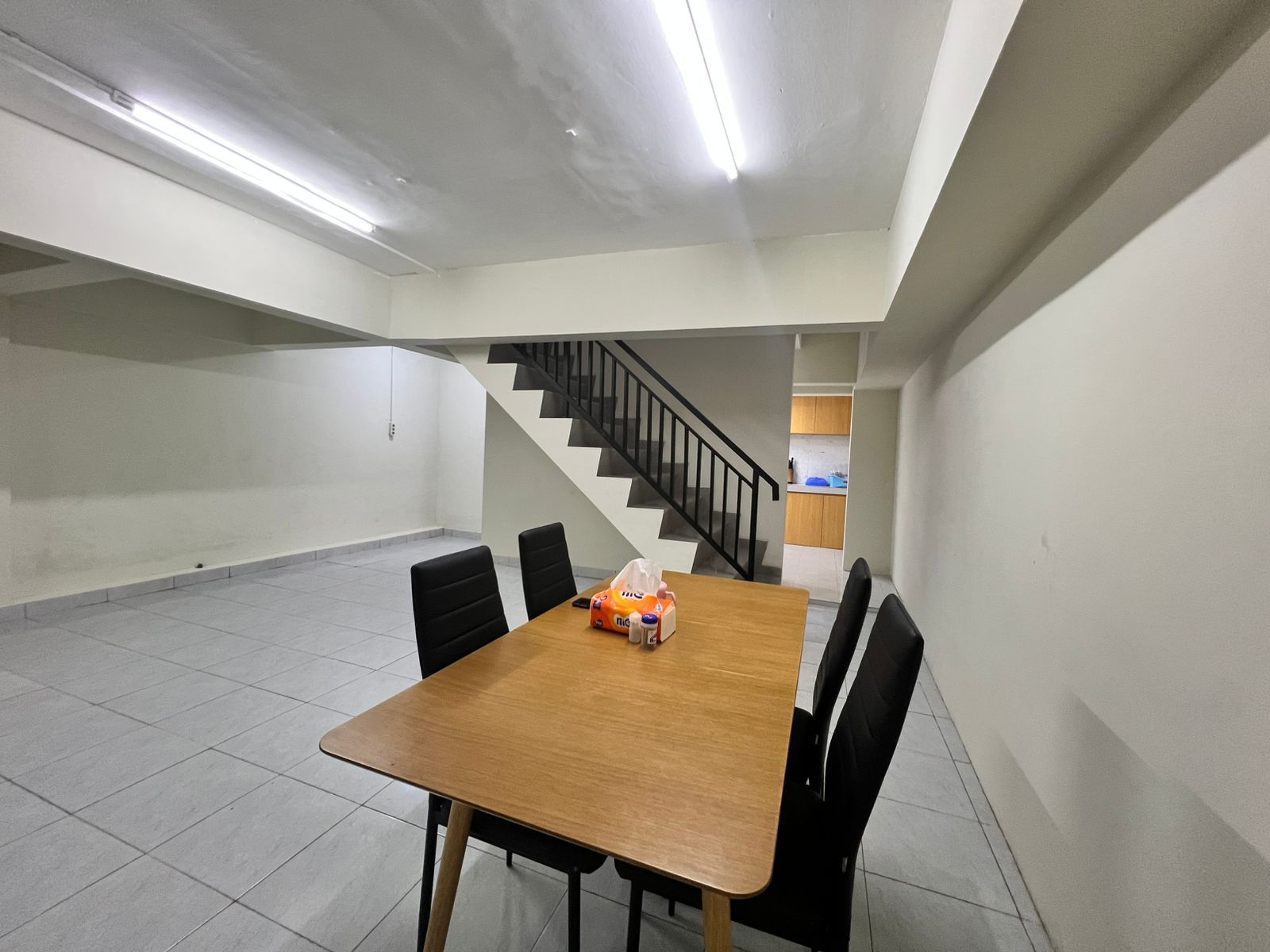 Jual Cepat Rumah Baru Siap Huni di Samping Jalan Besar Tomang Grogol Petamburan Jakarta Barat (DI) - Foto 22