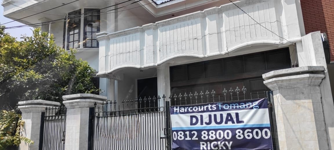 Jual Rumah lebar 14m di Jalan Besar Tomang, Grogol Petamburan, Jakarta Barat (RR)