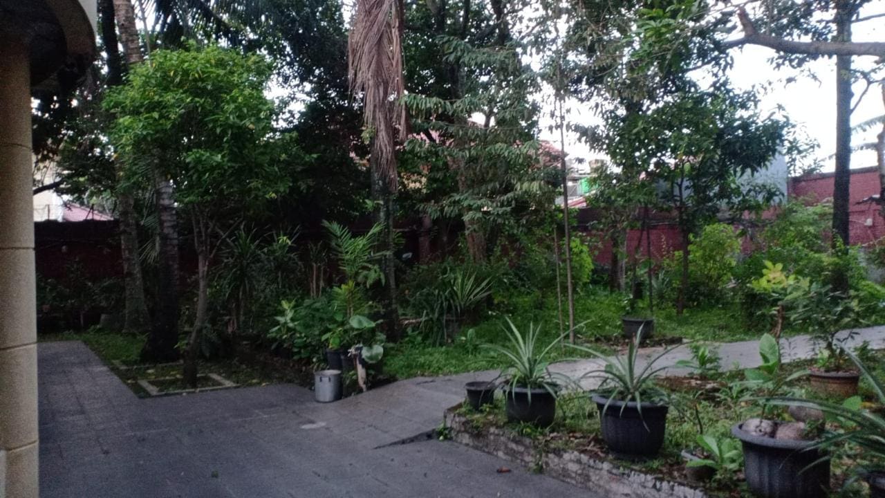 Dijual rumah lama daerah cikini bintaro jaya tangerang selatan - Foto 2