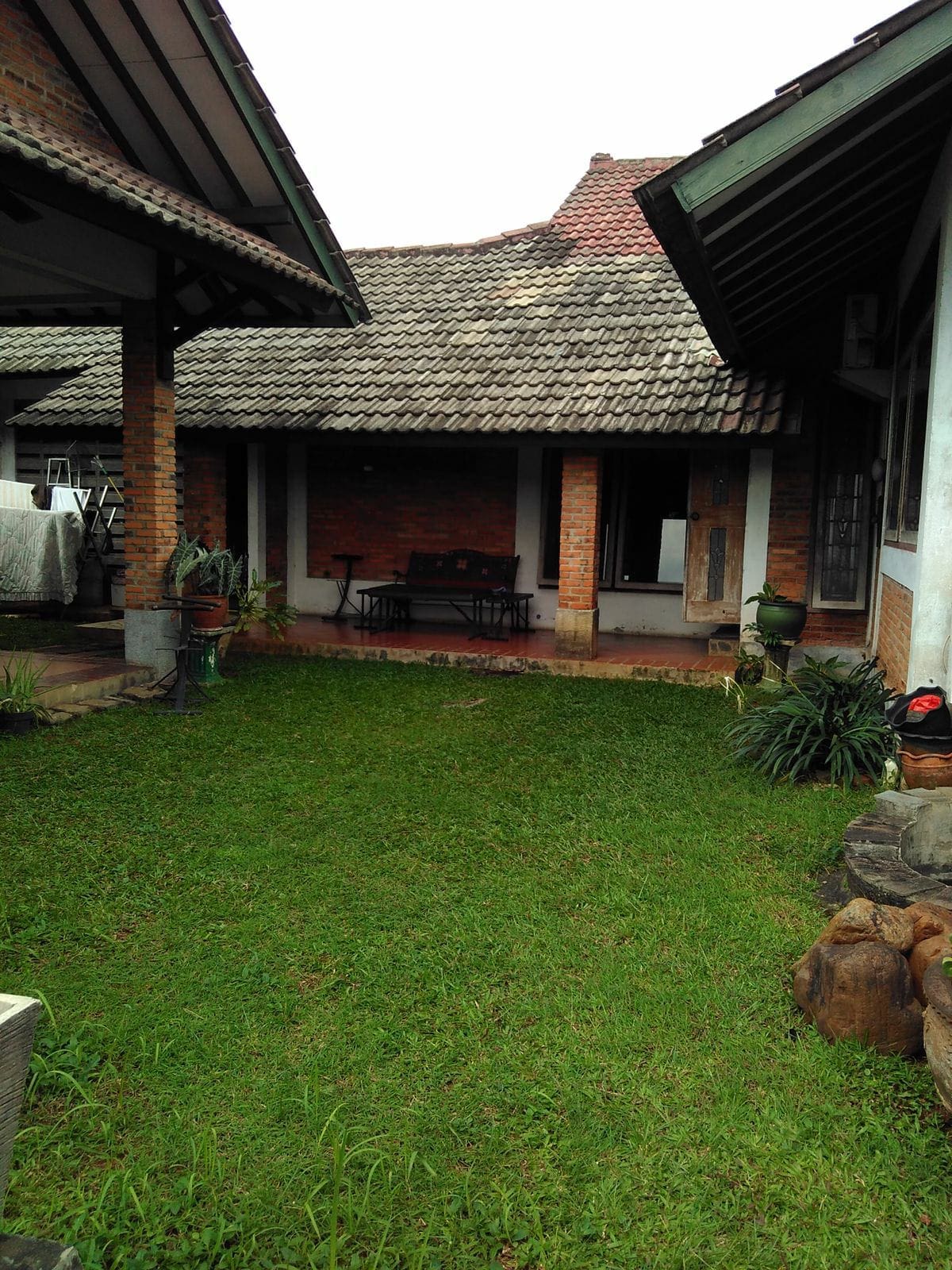 Dijual Rumah Gaya Etnik Jawa