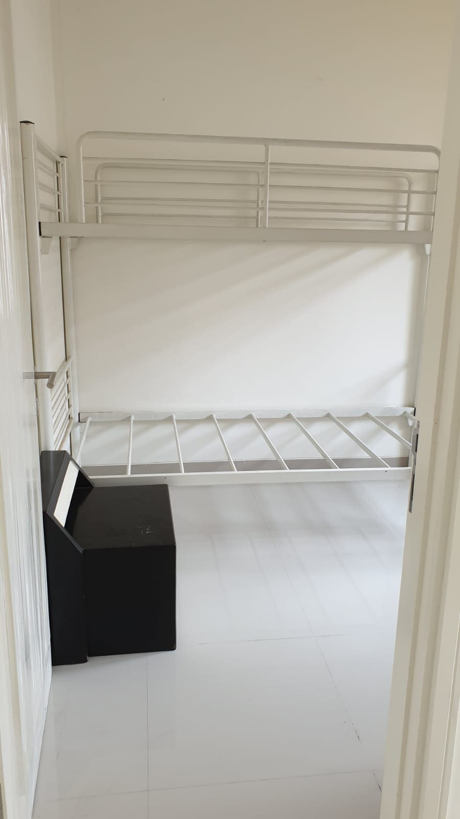 Sewa Rumah Suvarna Sutera Kondisi unfurnished di Tangerang (DI) - Foto 4