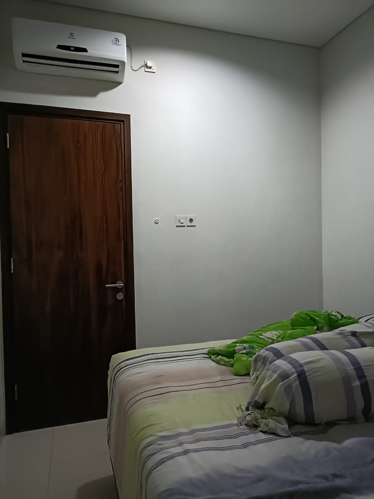 Rumah 2 lantai full furnished di kartasura solo - Foto 5