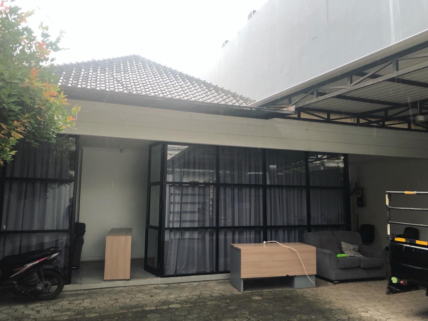 Sewa Cepat Rumah bisa untuk Kantor di Menteng, Jakarta Pusat (RR) - Foto 3
