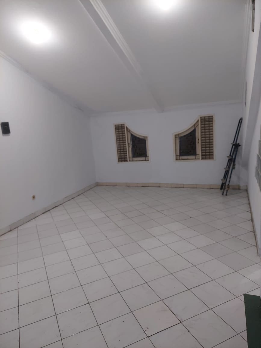 Sewa Cepat Rumah luas 7m x 15m di Kelapa Gading Jakarta Utara (EF) - Foto 4