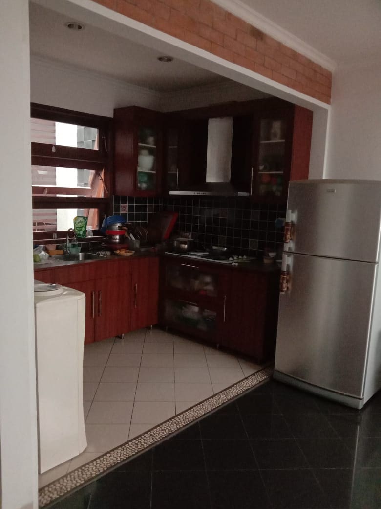 Dijual rumah di pisok sektor 5 Bintaro Jaya Tangerang Selatan - Foto 4