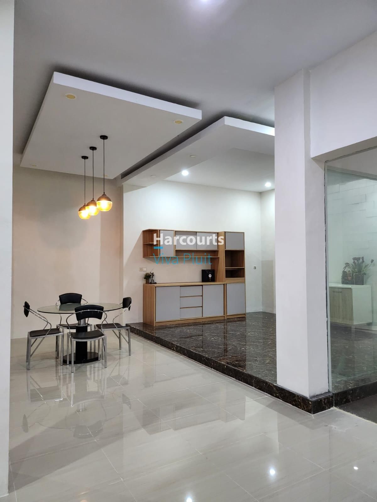 Dijual Rumah Cluster Rome Pantai Indah Kapuk. Harga Murah Nego. - Foto 11