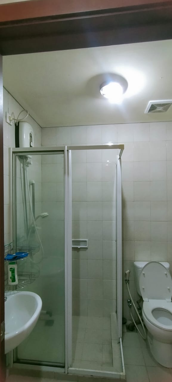 Jual Thamrin Residences Apartemen 1 BR Full Furnished Lantai Tinggi View Swimmingpool SW - Foto 5