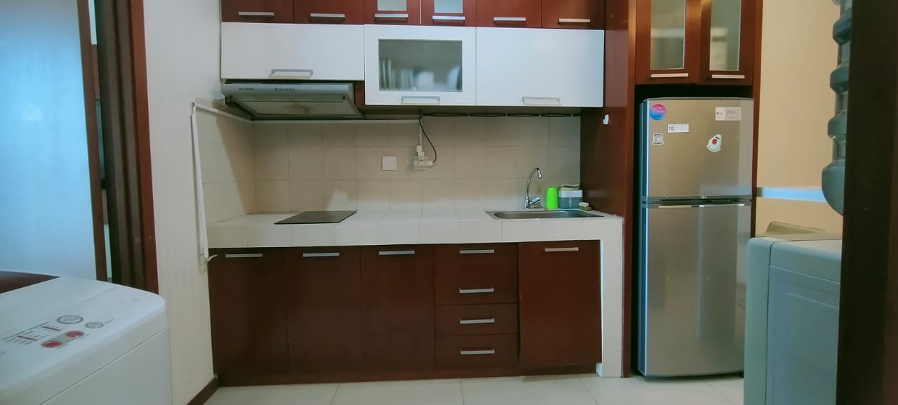 Jual Thamrin Residences Apartemen 1 BR Full Furnished Lantai Tinggi View Swimmingpool SW - Foto 4