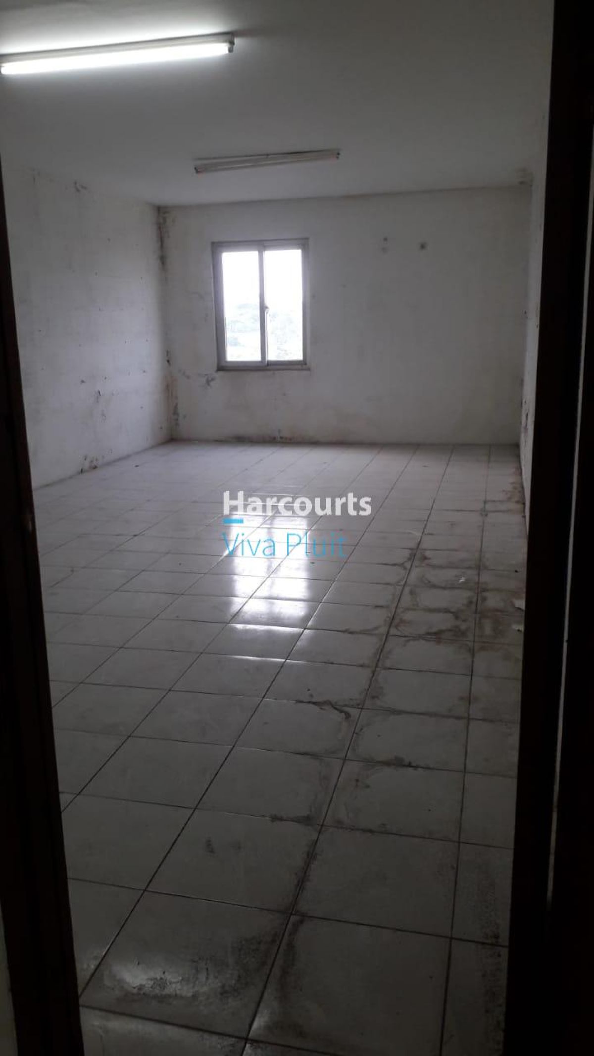 Disewa Ruko Jl. Daan Mogot Raya, Jakarta Barat. Harga Murah Nego - Foto 11