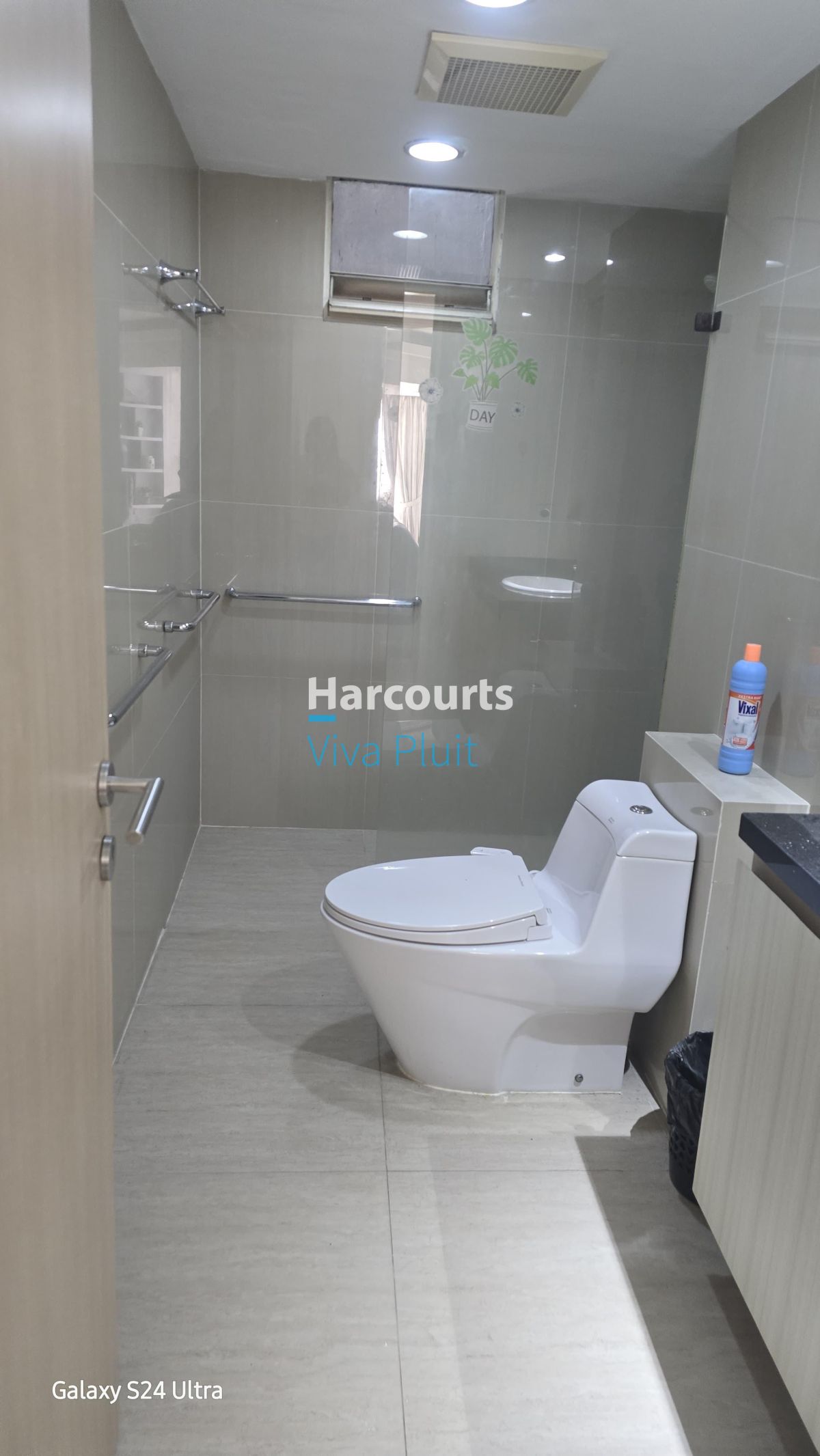 Jual Apartemen Taman Anggrek, Jakarta Barat. Furnished Siap Huni - Foto 3