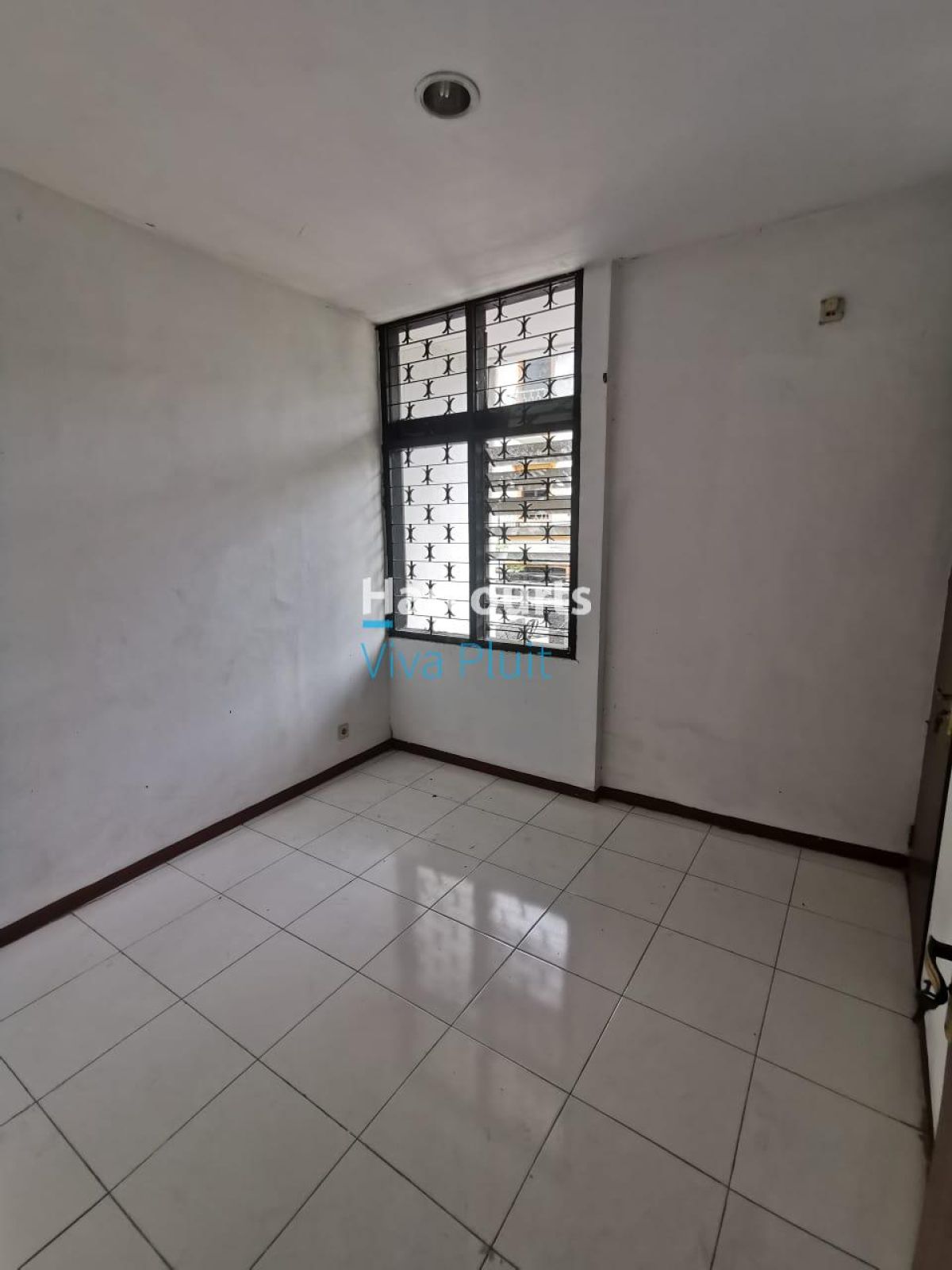 Disewakan Rumah Pluit Timur Residence. Siap Huni Harga Nego. - Foto 3