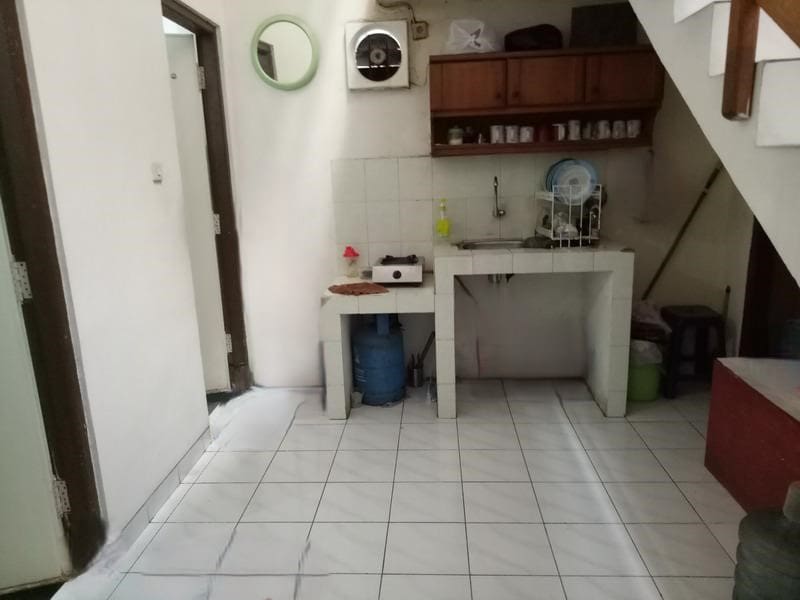 Jual Cepat Rumah Kost di daerah Tanjung Duren Jakarta Barat (EF) - Foto 9