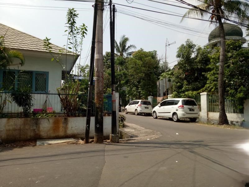 Jual Cepat Rumah Kost di daerah Tanjung Duren Jakarta Barat (EF) - Foto 5