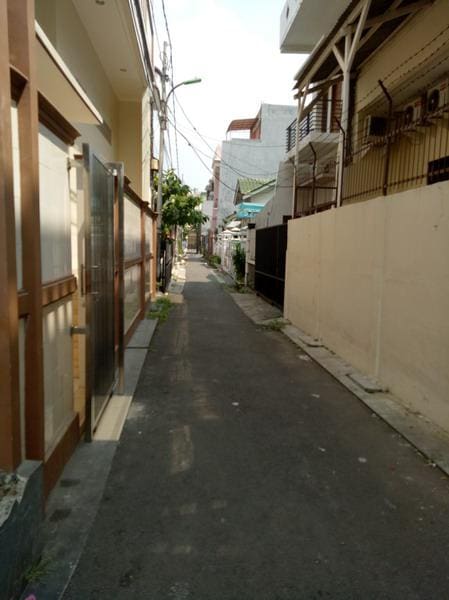 Jual Cepat Rumah Kost di daerah Tanjung Duren Jakarta Barat (EF) - Foto 8