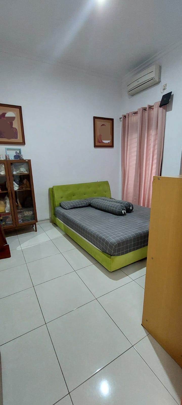 Rumah 4 Kamar Tidur Dekat Pintu Tol di Mahagoni Park Bintaro Sektor 9, Tangerang Selatan - Foto 6