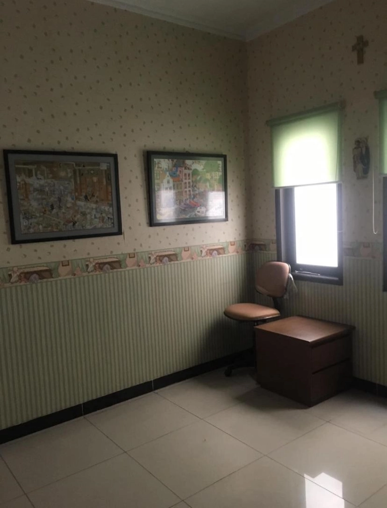 Disewakan Rumah Huni di Jelambar Jakarta Barat (EF) - Foto 6